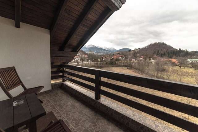 Отель Bran Chalet Бран-24